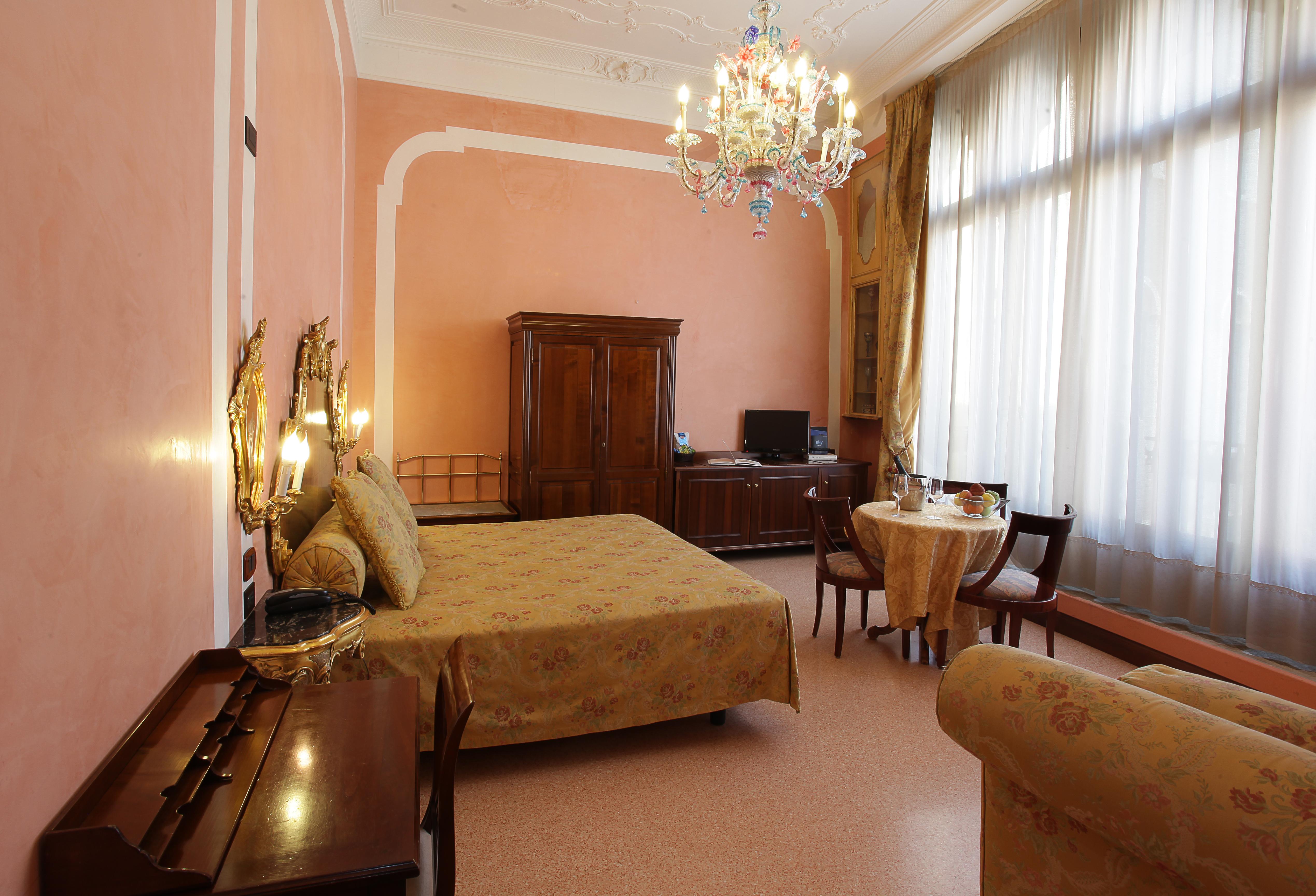 Hotel San Moise Венеція Екстер'єр фото