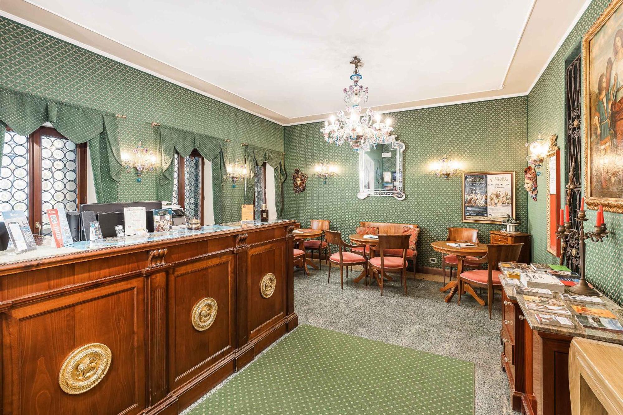 Hotel San Moise Венеція Екстер'єр фото