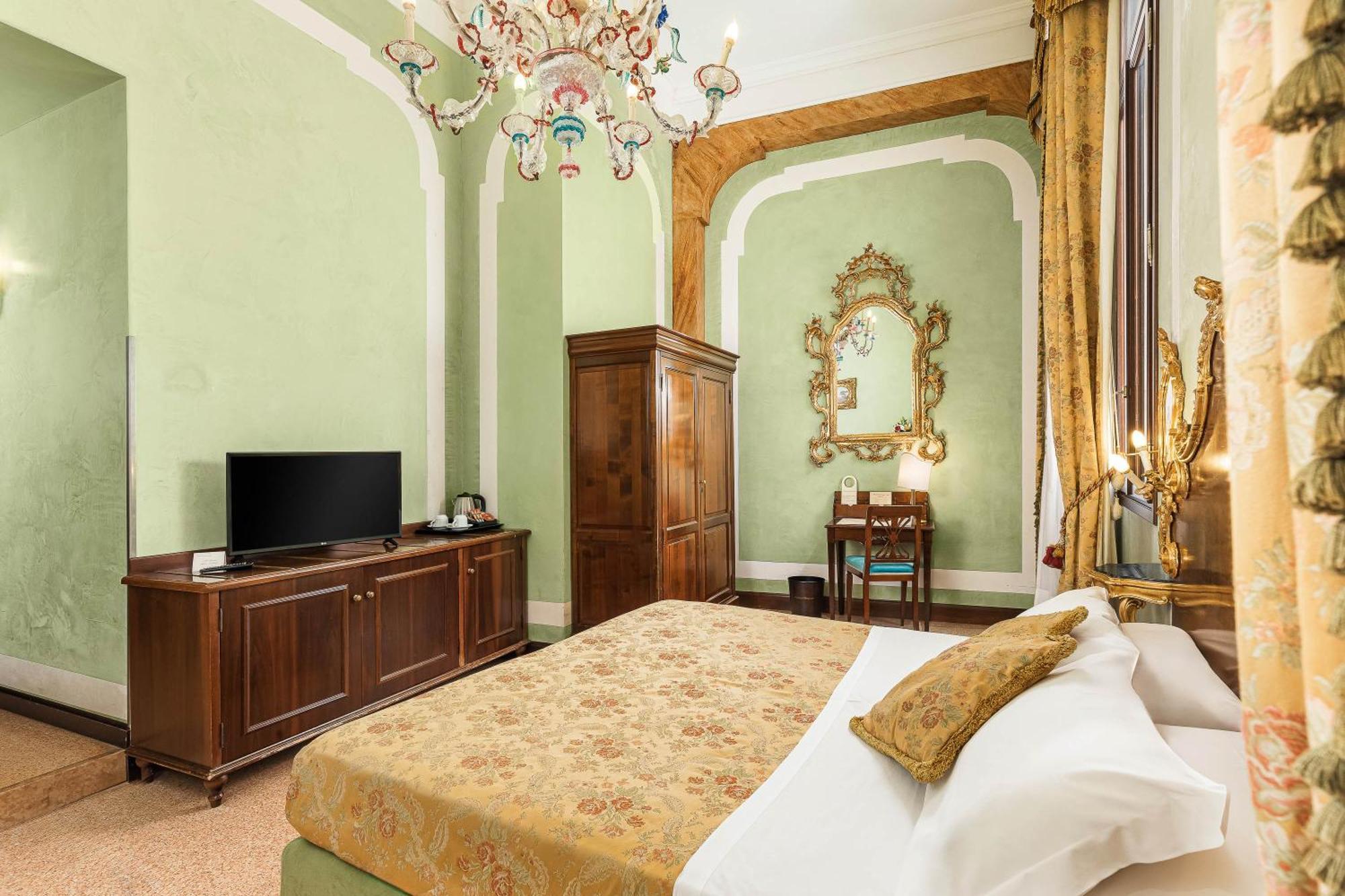 Hotel San Moise Венеція Екстер'єр фото