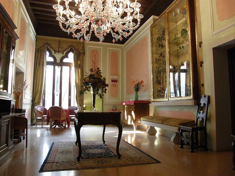 Hotel San Moise Венеція Екстер'єр фото